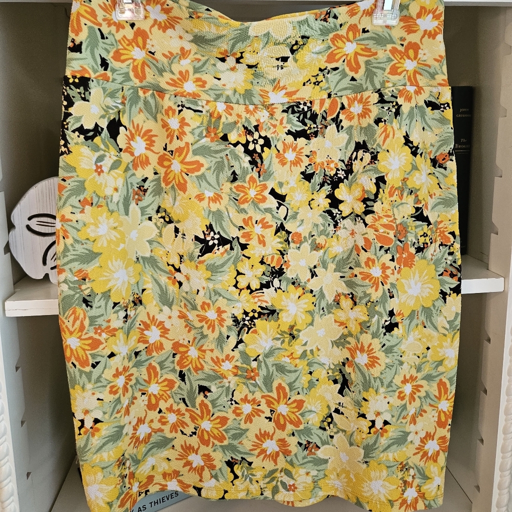LuLaRoe Orange and Yellow Pencil Skirt Knee-Length Casual